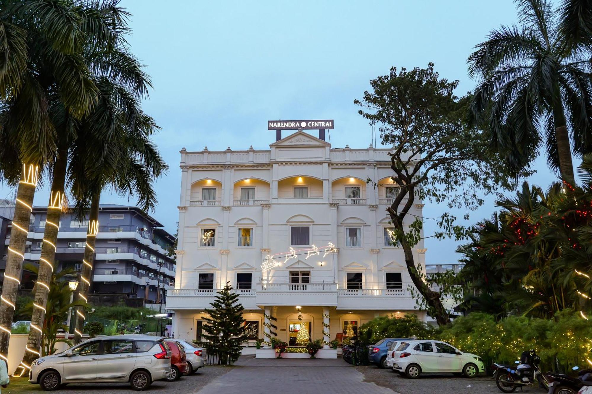 Hotel Narendra Central Muvattupuzha Exterior photo